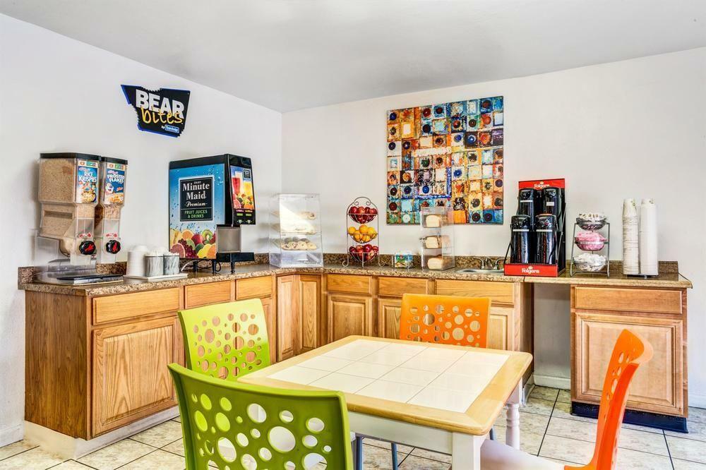 Travelodge By Wyndham Las Vegas Center Strip Luaran gambar